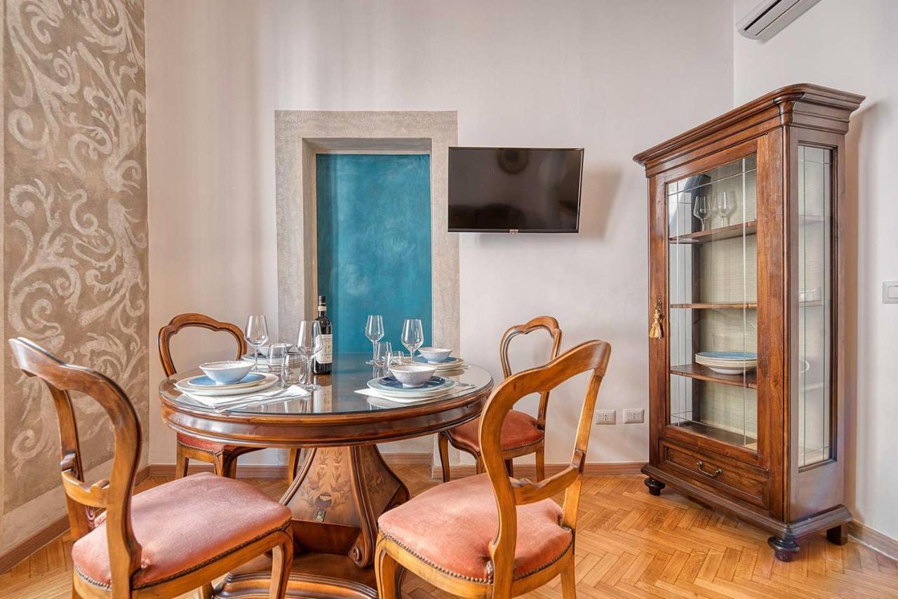 Palazzo Pamphili Lecca Di Guevara Róma Kültér fotó
